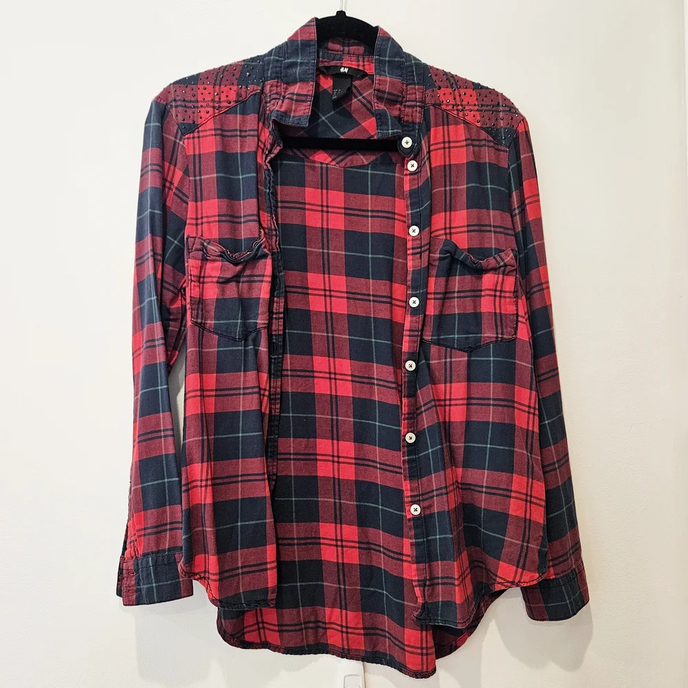 H&M | Rhinestone Flannel - Picture 1 of 9